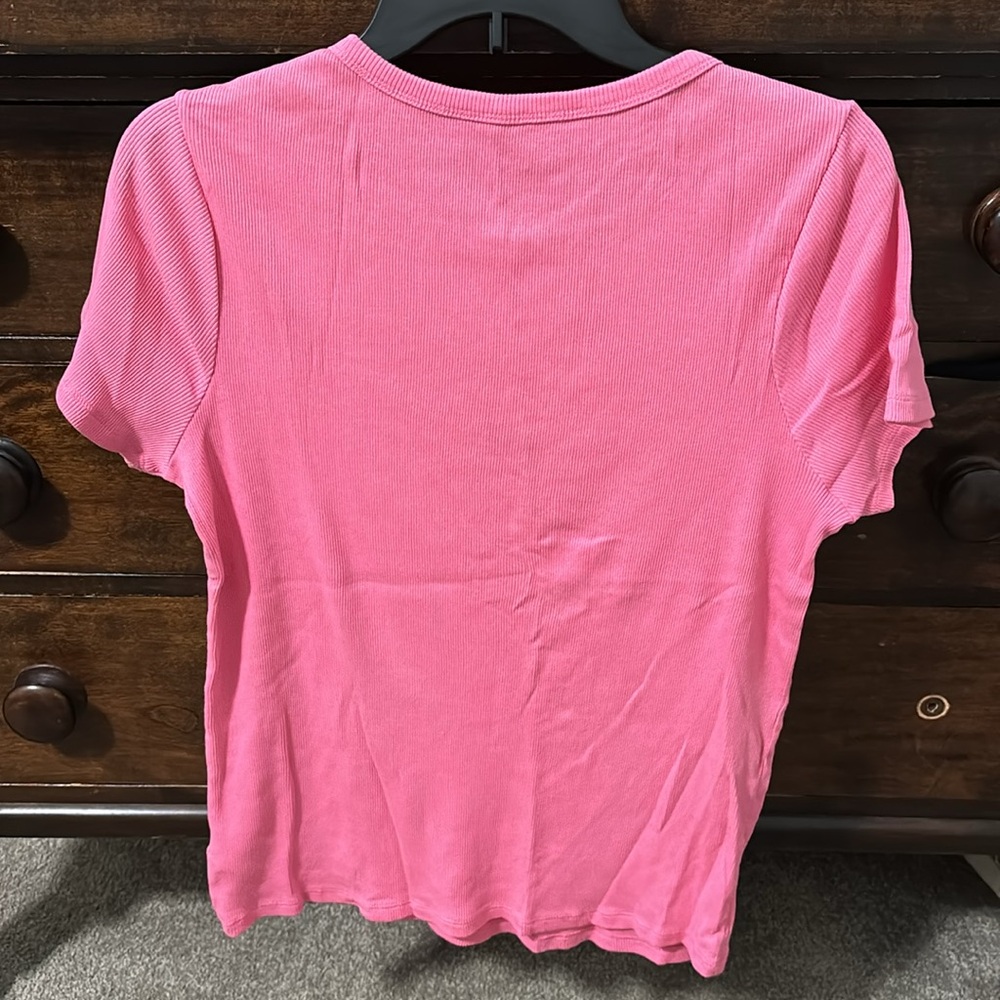 Basic Tee - Picture 4 of 4